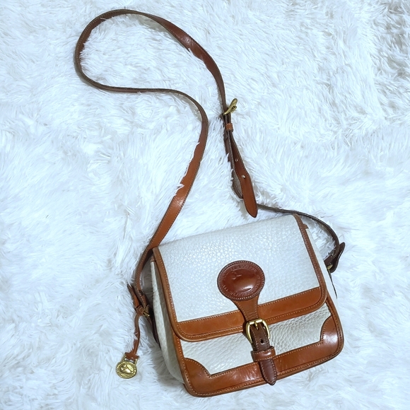 white dooney and bourke crossbody